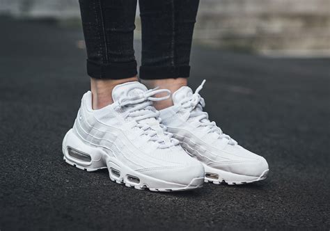 nike damen air max 95 weiß 307960-104|Nike Air Max 95 Triple White 307960.